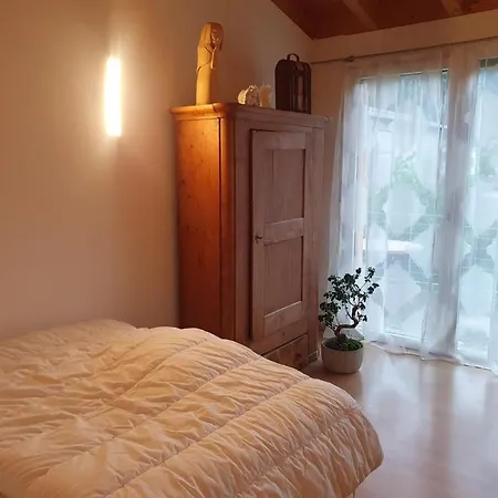 Casa Nadja, Naehe Skigebiet Flims-lax בית נופש Ems