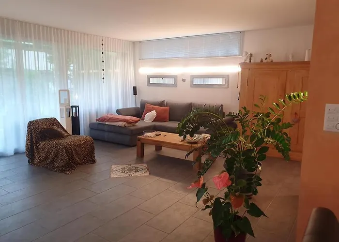 Vakantiehuis Casa Nadja, Naehe Skigebiet Flims-lax Ems