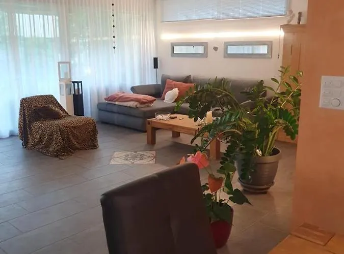 Casa Nadja, Naehe Skigebiet Flims-lax Vakantiehuis