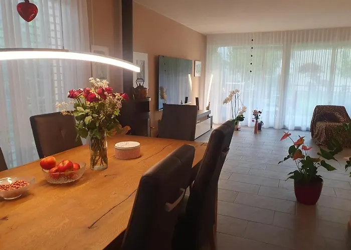 Casa Nadja, Naehe Skigebiet Flims-lax